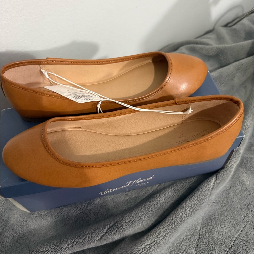 Universal Thread Women's Brown Flats